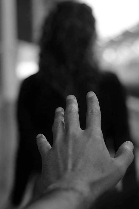 Lee más sobre el artículo Se Nos Rompió el Amor – Rosalía –