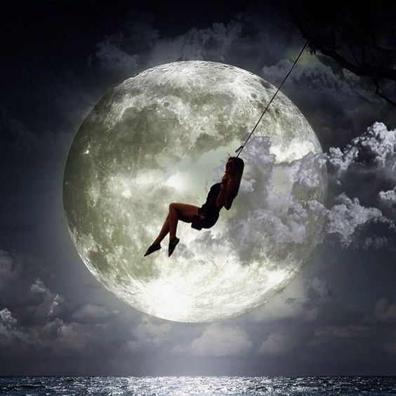 Lee más sobre el artículo A Un Paso De La Luna – Ana Mena, Rocco Hunt –
