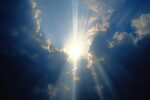 Un Rayo de Sol Es Suficiente Para Barrer Sombras…